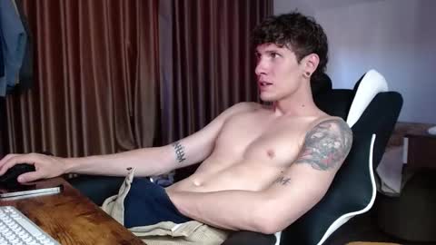 Snapshot of hercules__ chatting on March 21, 2026, 2:16 am Gregblonde Alextattoo online show from March 21, 2026, 2:16 am