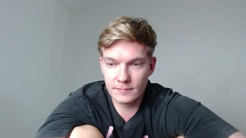 Snapshot of hercules__ chatting on March 26, 2026, 4:12 pm Gregblonde Alextattoo online show from March 26, 2026, 4:12 pm
