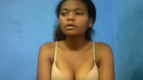 herisse01 online show from April 25, 2026, 1:41 pm