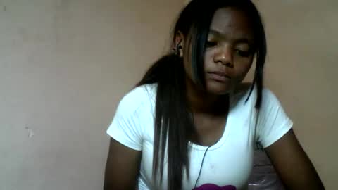 herisse01 online show from June 5, 2026, 7:41 pm