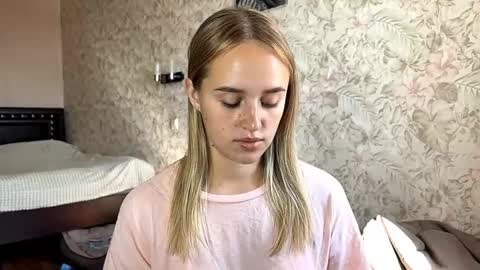 Snapshot of hermiladziekan chatting on September 11, 2025, 7:41 am Sylvia online show from September 11, 2025, 7:41 am