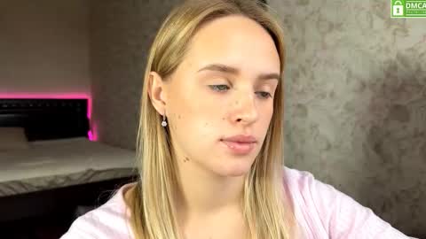 Snapshot of hermiladziekan chatting on October 22, 2025, 8:14 am Sylvia online show from October 22, 2025, 8:14 am