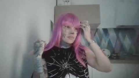 Snapshot of hermosa666 chatting on December 22, 2025, 8:44 am SatanGirl online show from December 22, 2025, 8:44 am
