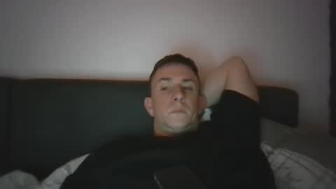 Snapshot of heteroboyxx chatting on January 27, 2025, 4:52 am heteroboyxx online show from January 27, 2025, 4:52 am