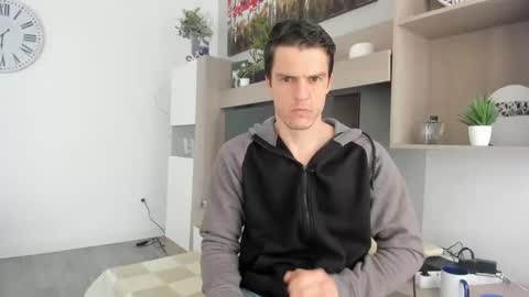 heterooli online show from February 18, 2025, 11:44 am