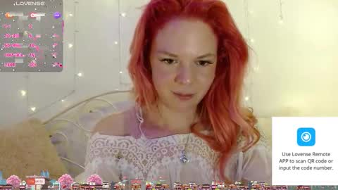 Snapshot of hexbunnie chatting on April 14, 2026, 1:44 am hexbunnie online show from April 14, 2026, 1:44 am