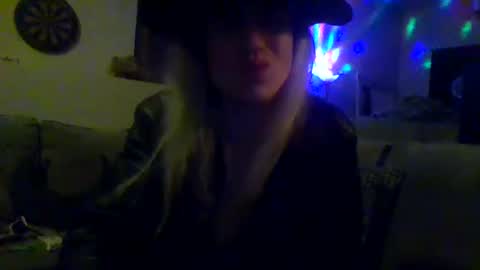 Snapshot of hey_mikky chatting on September 26, 2025, 5:22 am hey_mikky online show from September 26, 2025, 5:22 am