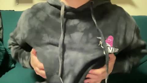 Blue  online show from February 20, 2025, 1:40 pm