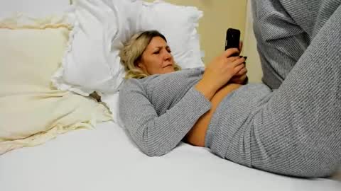 Snapshot of heyheygrey chatting on January 18, 2025, 4:10 pm Heyheygrey online show from January 18, 2025, 4:10 pm