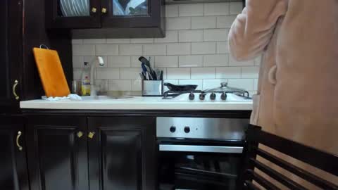 Snapshot of heyheygrey chatting on February 8, 2025, 2:27 pm Heyheygrey online show from February 8, 2025, 2:27 pm