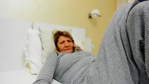 Snapshot of heyheygrey chatting on February 14, 2025, 2:07 am Heyheygrey online show from February 14, 2025, 2:07 am