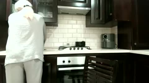 Snapshot of heyheygrey chatting on October 28, 2025, 1:09 am Heyheygrey online show from October 28, 2025, 1:09 am