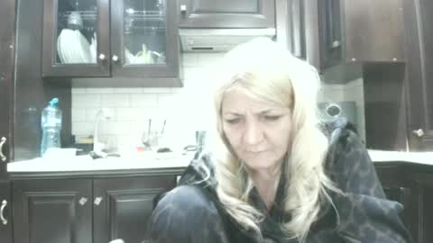 Snapshot of heyheygrey chatting on June 16, 2026, 3:20 am Heyheygrey online show from June 16, 2026, 3:20 am
