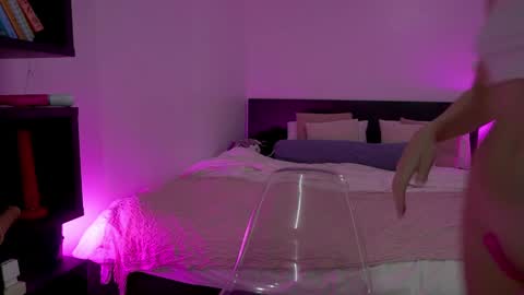 Snapshot of heykittyy chatting on January 27, 2025, 3:47 am Hi guys You can call me Kitty online show from January 27, 2025, 3:47 am