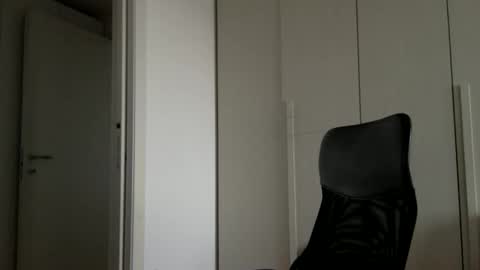 hhombre online show from January 19, 2026, 12:09 pm