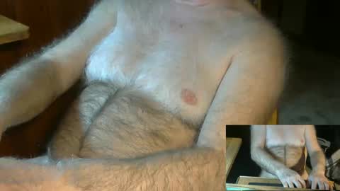 higgins11 online show from December 26, 2024, 1:07 am