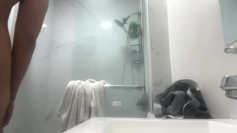 Snapshot of hihello7777 chatting on September 17, 2025, 8:16 am hihello7777 online show from September 17, 2025, 8:16 am