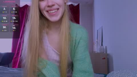 Chloe online show from April 9, 2026, 5:51 am