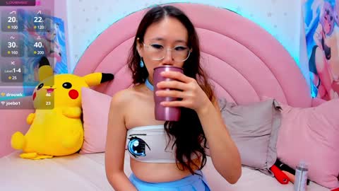 Hikori online show from December 14, 2024, 4:56 am