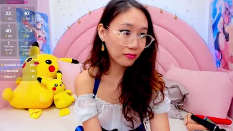 Hikori online show from January 30, 2025, 4:27 am