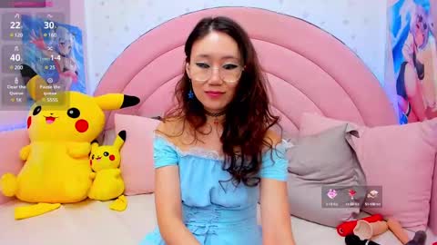 Hikori online show from February 14, 2025, 2:28 am