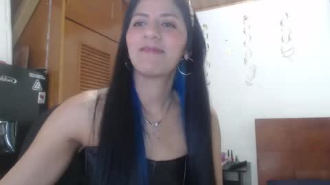 Snapshot of hilari18 chatting on December 20, 2024, 11:47 pm hilaril18 online show from December 20, 2024, 11:47 pm