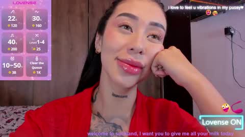Snapshot of hilary_jones_22 chatting on December 13, 2024, 12:20 am LUNA new account  FOLLOW ME online show from December 13, 2024, 12:20 am