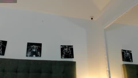 hilary_tailor online show from March 14, 2026, 11:15 am