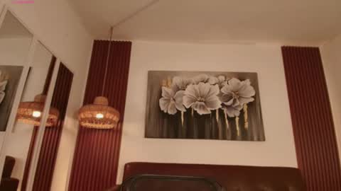 Snapshot of hilaryebony_ chatting on May 16, 2026, 8:29 pm - 29p online show from May 16, 2026, 8:29 pm