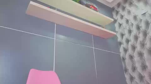  Hillary  online show from February 18, 2026, 8:27 pm