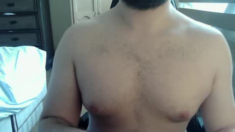 Snapshot of himbo_fox chatting on June 13, 2026, 5:22 pm Himbo fox online show from June 13, 2026, 5:22 pm