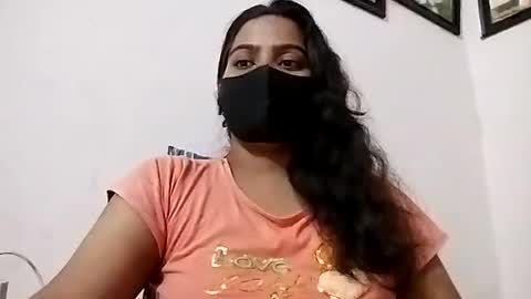 himuhimu22 online show from July 1, 2026, 11:04 pm