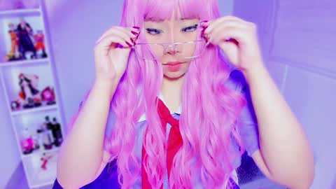 Hinata online show from February 5, 2025, 4:59 am