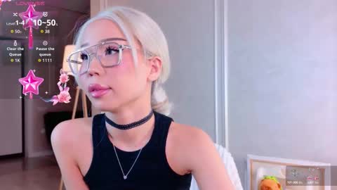 hinnarin online show from September 30, 2025, 2:05 am
