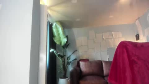 Snapshot of hinnata69 chatting on February 14, 2026, 12:46 pm Hinnata online show from February 14, 2026, 12:46 pm