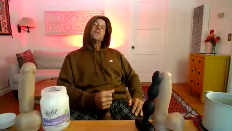 Hippie Jijm online show from May 15, 2026, 3:52 pm
