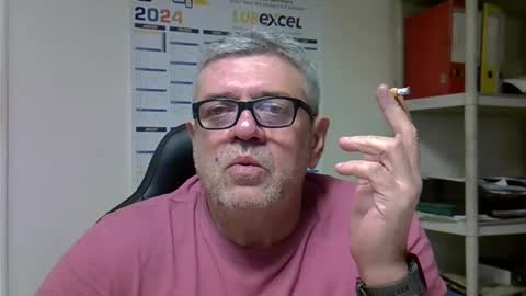 hippo online show from December 8, 2024, 9:24 am