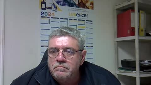 hippo online show from December 12, 2024, 5:04 pm