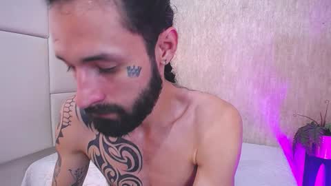 Hisoka online show from March 4, 2026, 8:15 pm