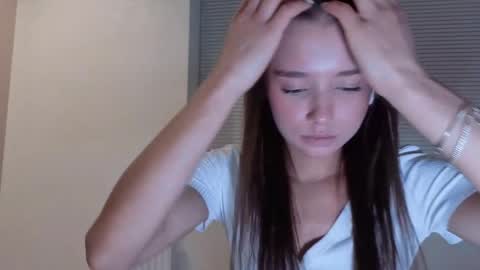 Sofia online show from November 30, 2025, 8:13 pm