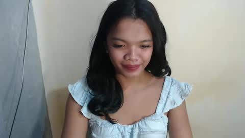 Guinevere3 online show from April 6, 2026, 4:21 am