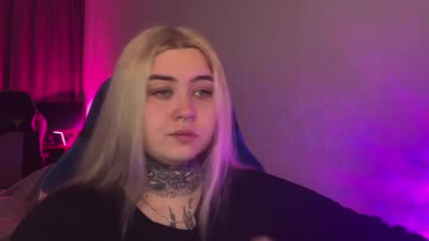 hoffmanite online show from April 7, 2026, 9:10 am