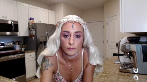 Holi Hurricane online show from October 10, 2025, 3:05 am