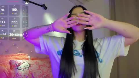 Snapshot of holly_444 chatting on March 22, 2026, 2:15 am Once online show from March 22, 2026, 2:15 am