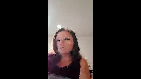 Snapshot of holly_dolly_xxx chatting on May 10, 2026, 2:50 am holly_dolly_xxx online show from May 10, 2026, 2:50 am
