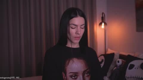 Holly Linder online show from March 19, 2026, 2:26 am