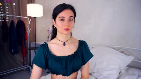 Delly online show from March 8, 2025, 5:38 am