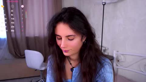 Delly online show from November 3, 2025, 7:42 am