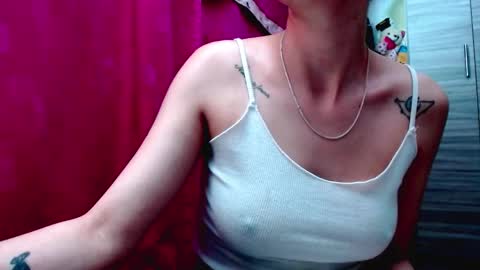 Juli online show from February 5, 2026, 2:49 am