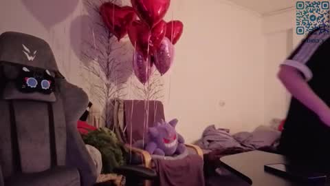 Kviki online show from February 18, 2026, 3:13 am